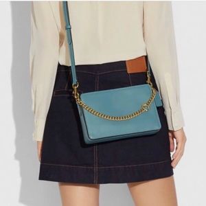 Coach signature chain crossbody